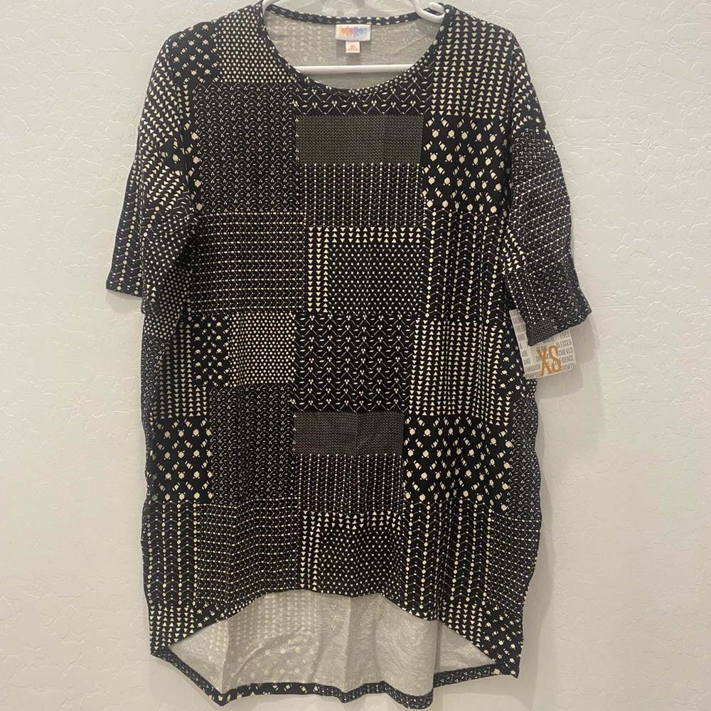 LuLaRoe Irma Tunic